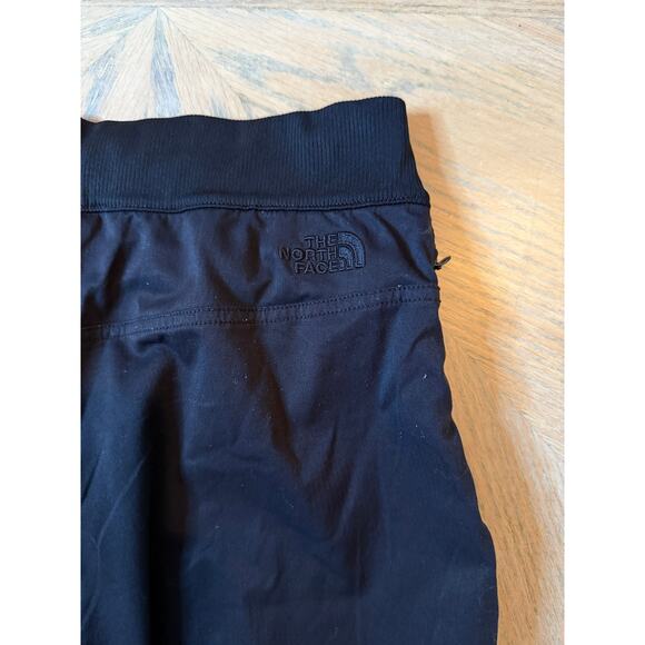 The North Face Aphrodite Jogger black- Women's size medium - Picture 10 of 12
